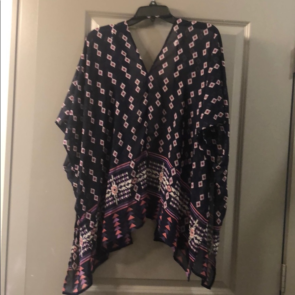Kimono - Picture 2 of 4